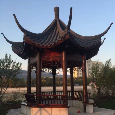 原木色金麥黃古建四角涼亭進(jìn)口木材 菠蘿格硬木景觀木亭子湘潭安裝