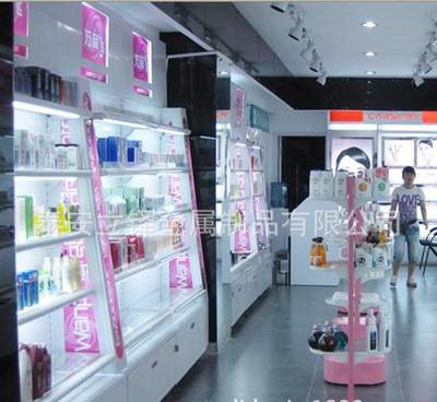 化妝品貨架與展示柜定制指南 優(yōu)質選擇與質量保證